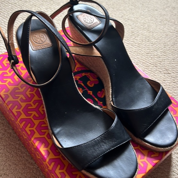 Tory Burch Landon Wedge Espadrille Nappa Leather - Picture 3 of 9